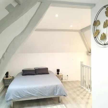 Charming Fully Restored House Near Beauvais And The Airport